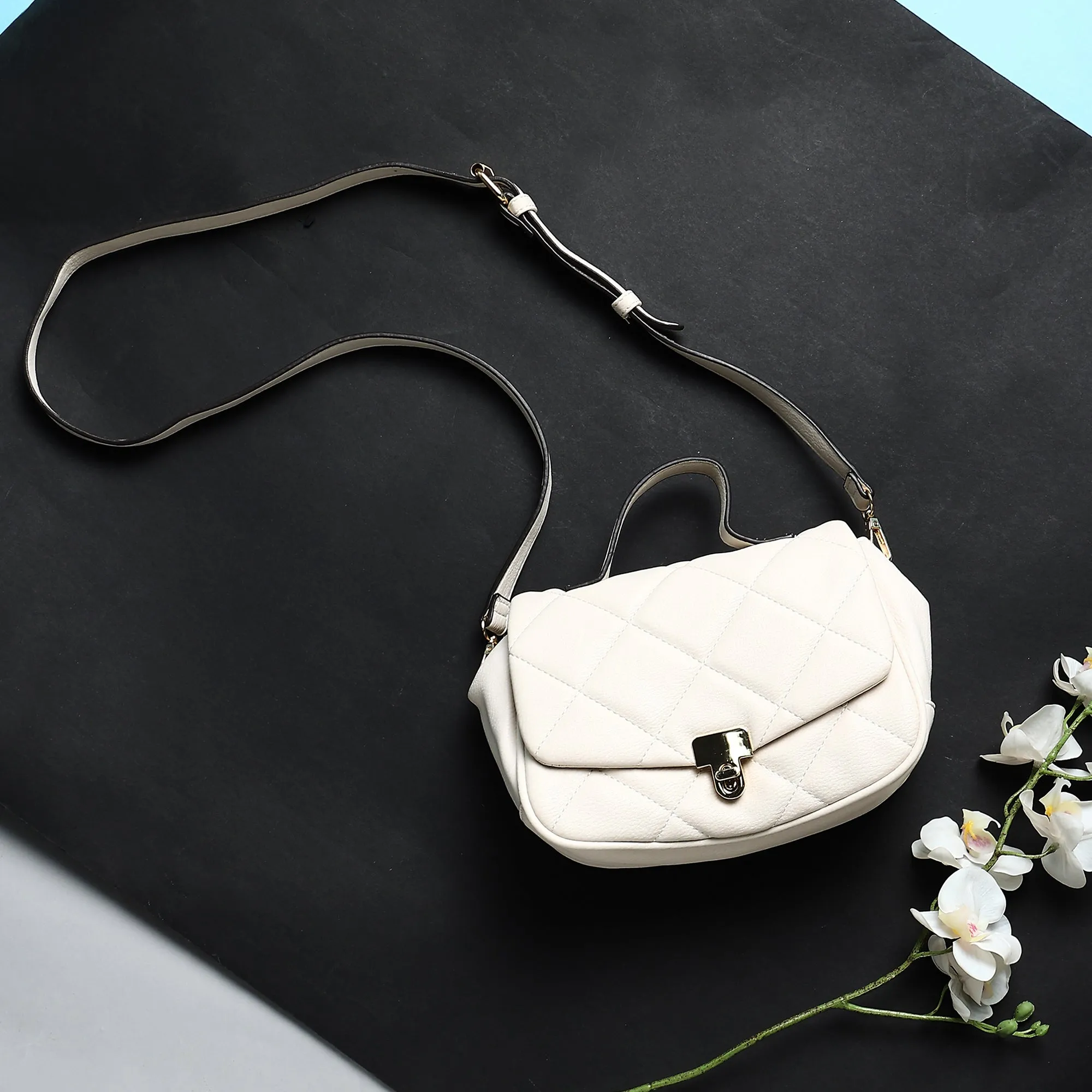 Accessorize London Women's Alani quilted cross-body bag cream
