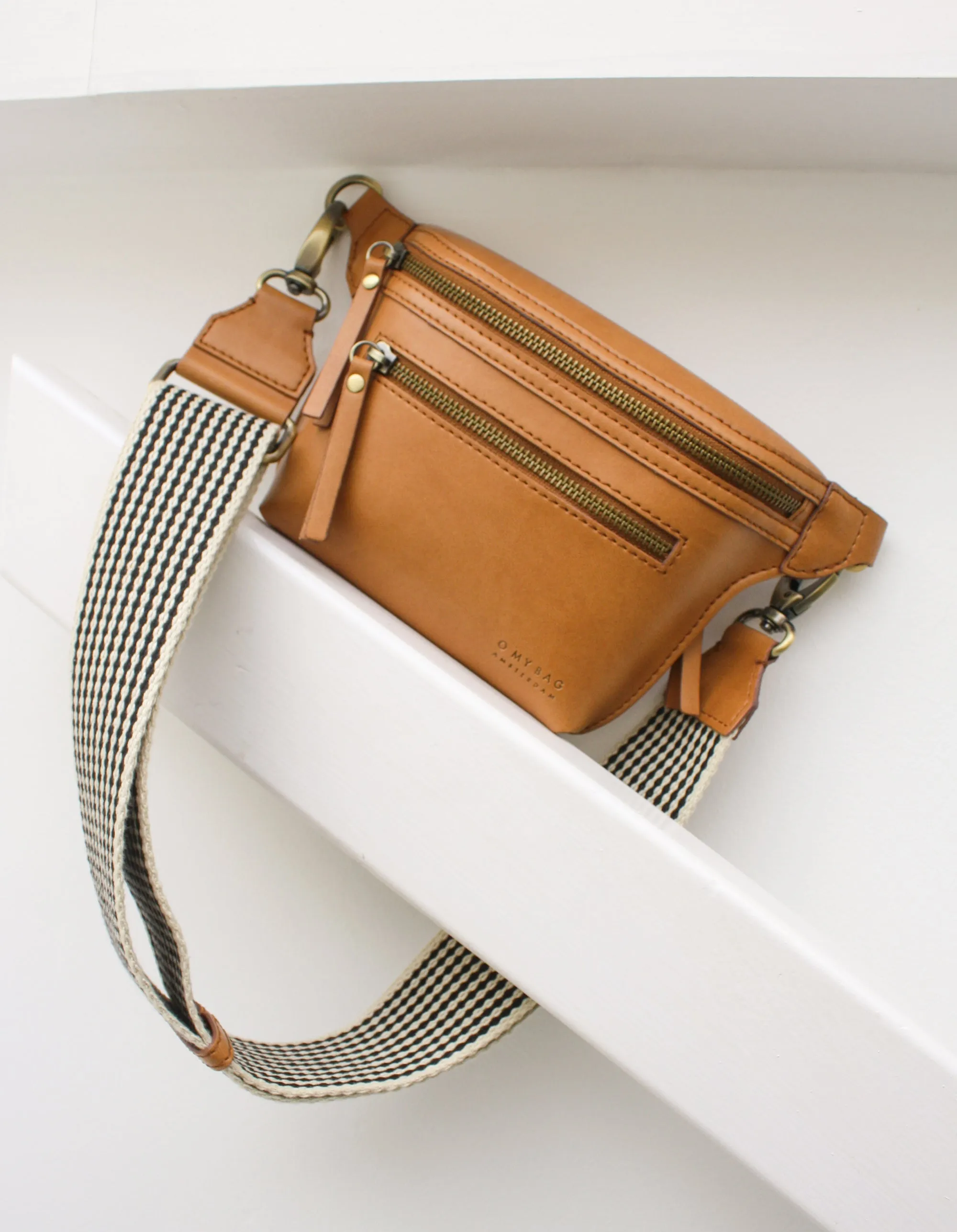 Beck's Bum Bag Apple Leather Cognac
