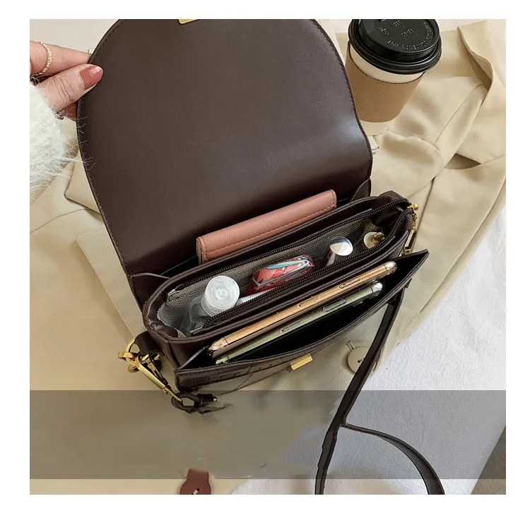 CL970 - - Lisa Black Crossbody Handbag