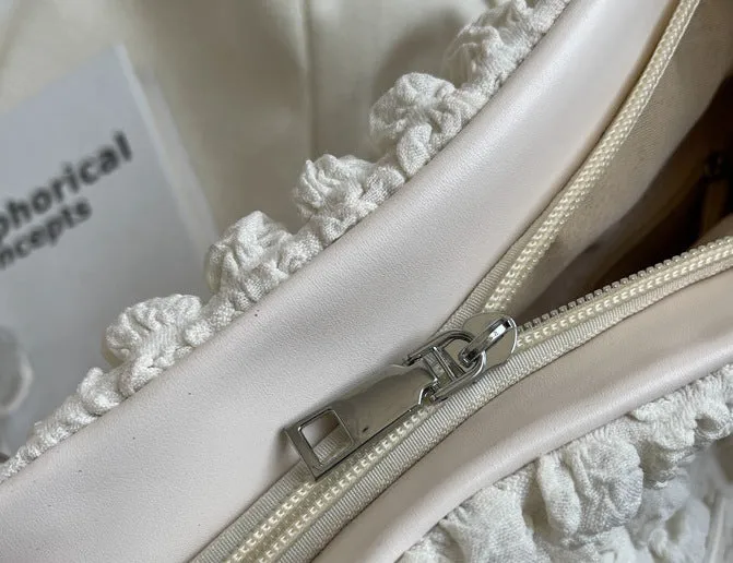 CL975 - Sasha Pearl Handbag