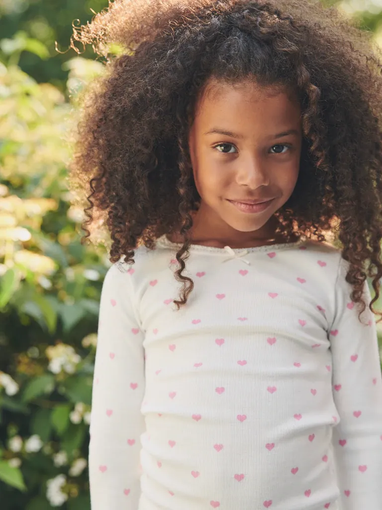 GIRLS PINK HEARTS Print Lookbook