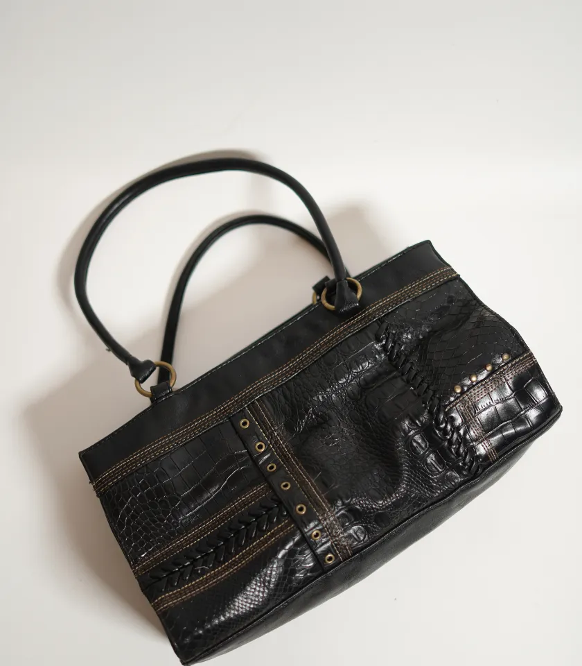 Shiney black leather Handbag