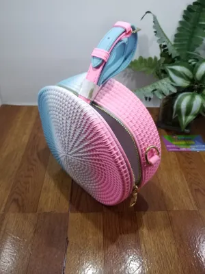 Women's Woven Circle Crossbody Purse